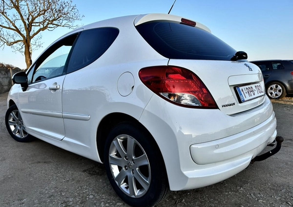 Peugeot 207 cena 12900 przebieg: 214000, rok produkcji 2010 z Biecz małe 466